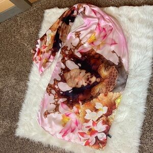Large rectangular silk scarf with flowers and butterfly print